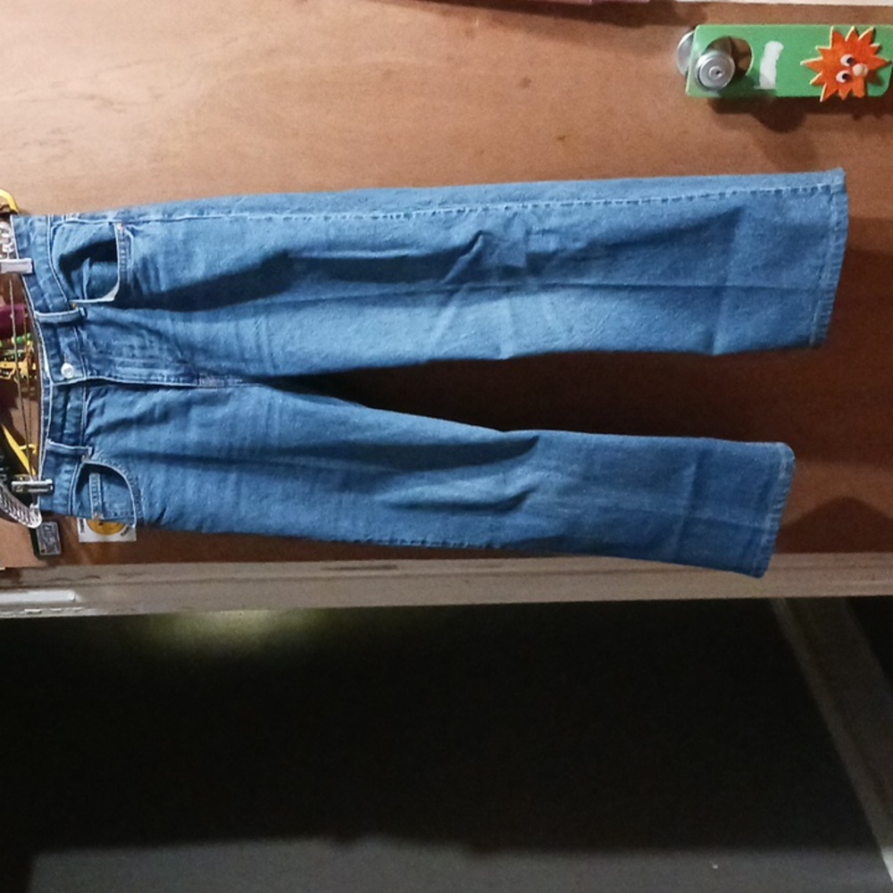 Inseam 26 inches, in excellent condition